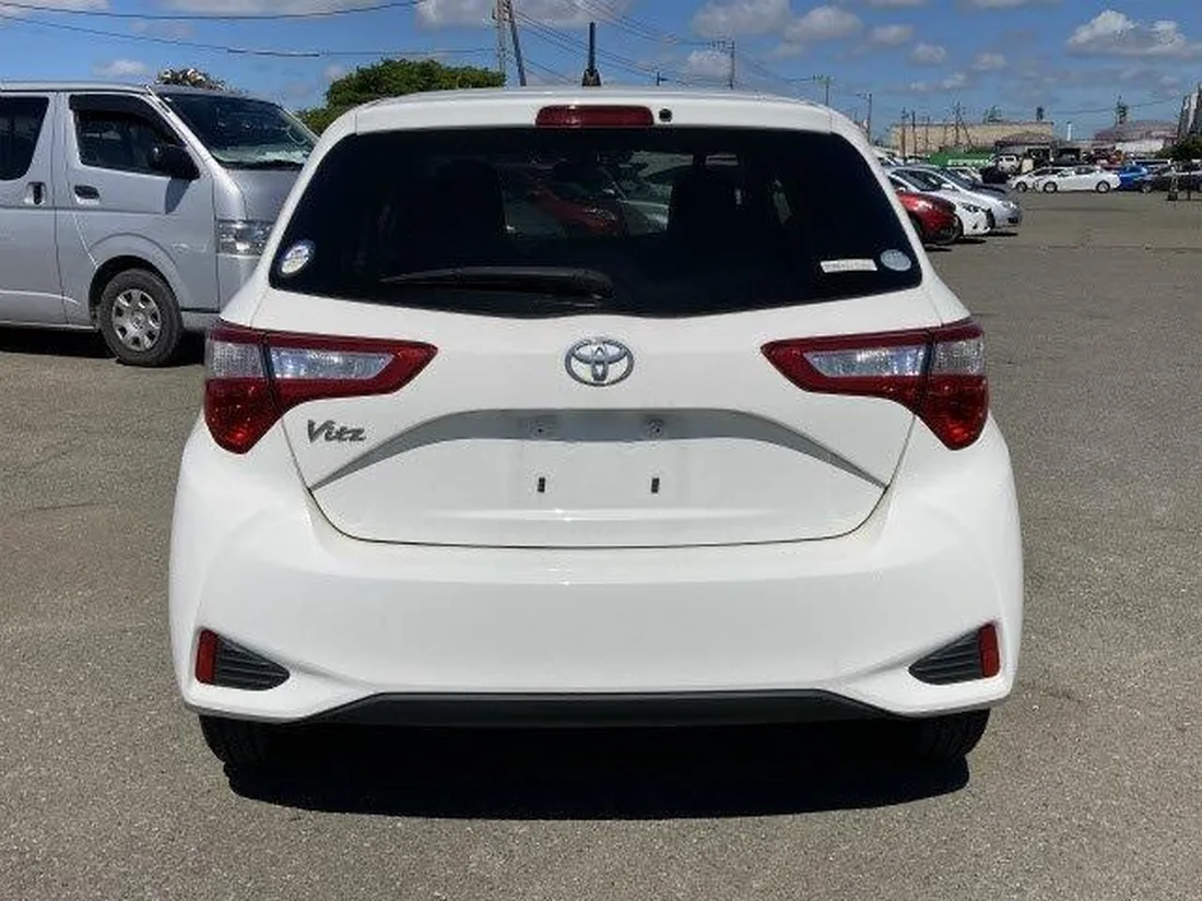 Toyota Vitz 2018