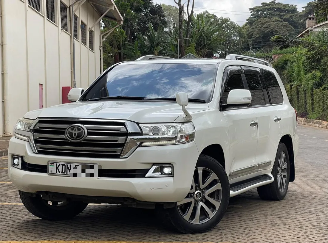 2016 Toyota land cruiser ZX