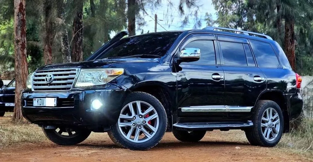 Land cruiser 200 series V8 Turbo Diesel