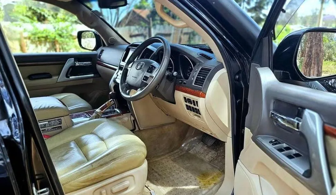 Land cruiser 200 series V8 Turbo Diesel