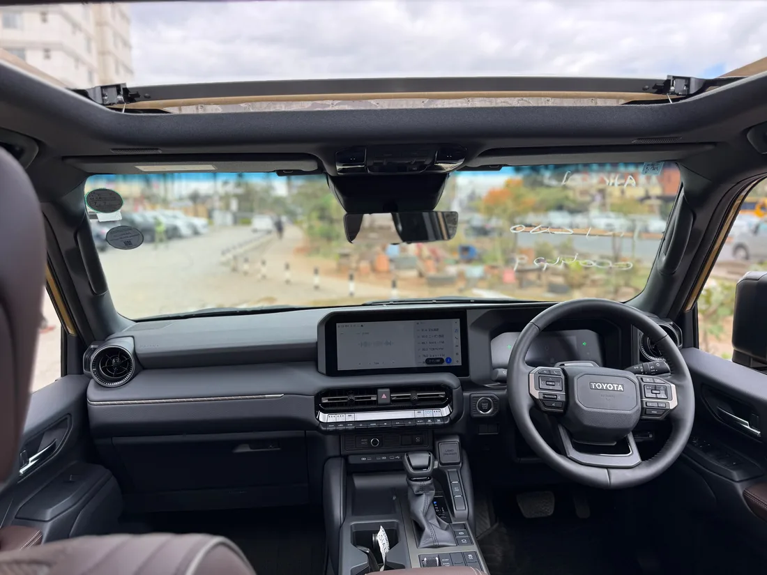 Toyota Land cruiser J250