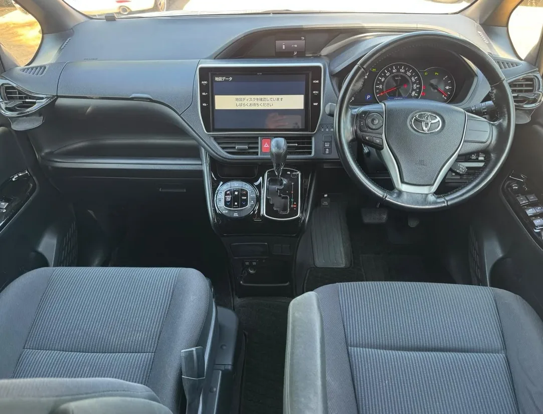 Toyota Voxy 2019 model