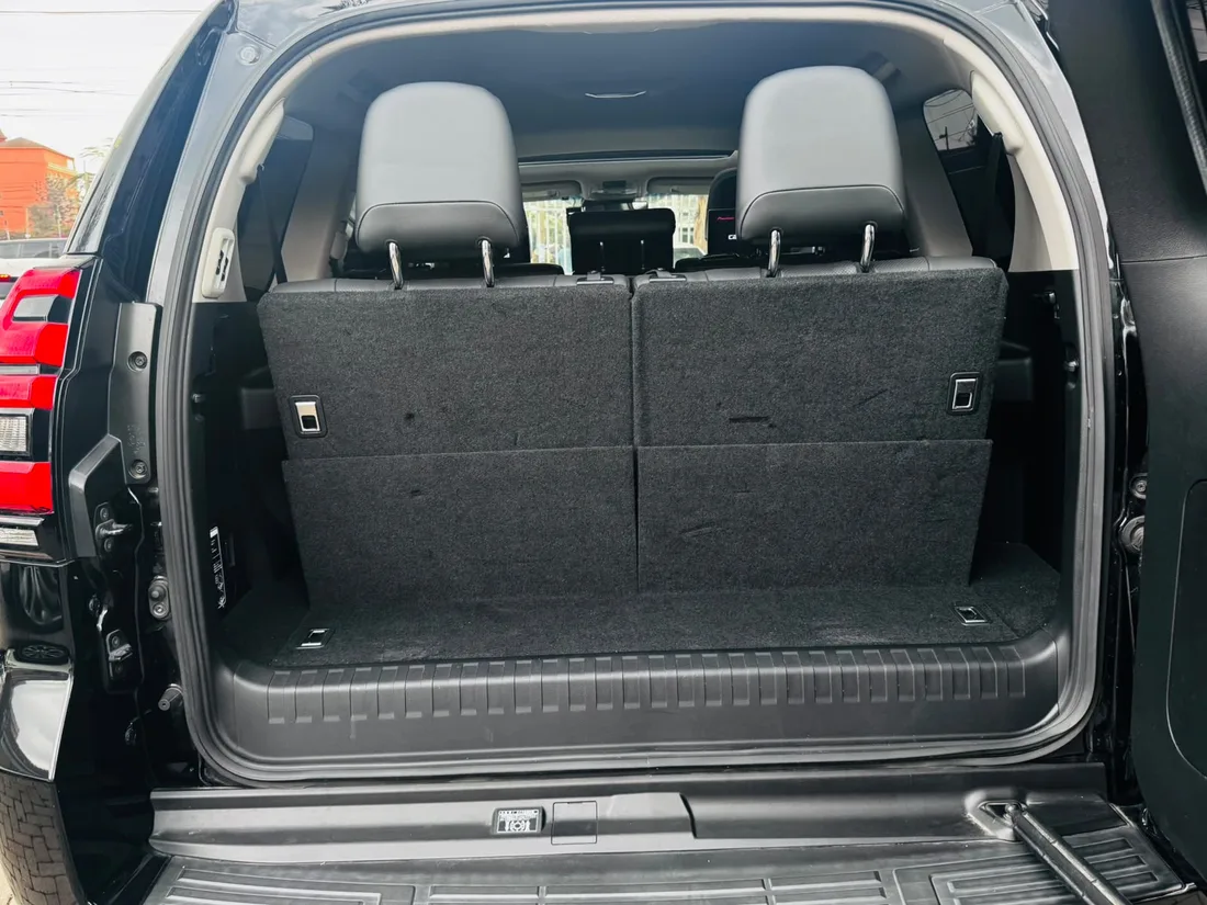 Toyota land cruiser prado TXL