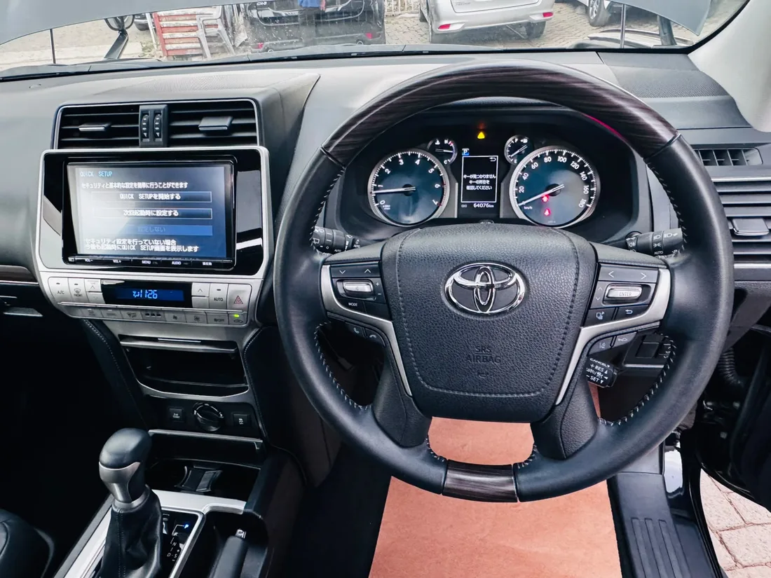 Toyota land cruiser prado TXL