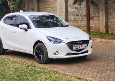 Mazda demio