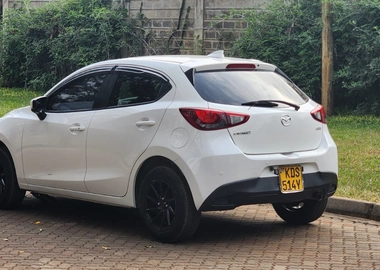 Mazda demio