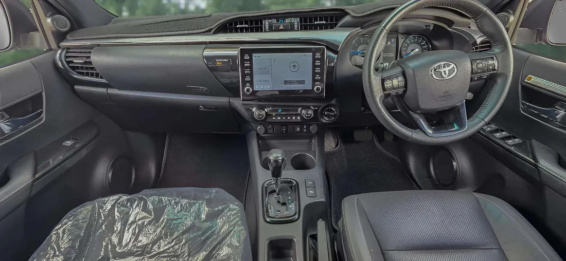 HILUX DOUBLE CABIN 2022