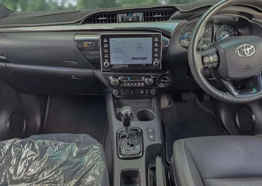 HILUX DOUBLE CABIN 2022