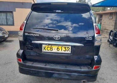 Toyota landcruiser prado