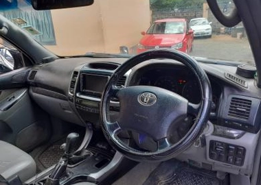 Toyota landcruiser prado