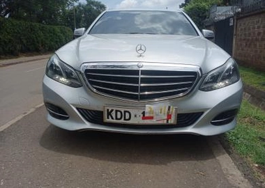 Mercedes Benz E250