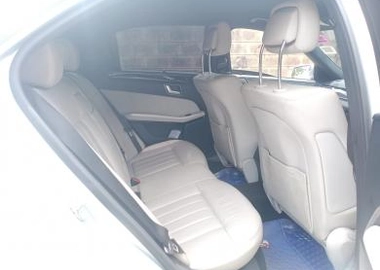Mercedes Benz E250
