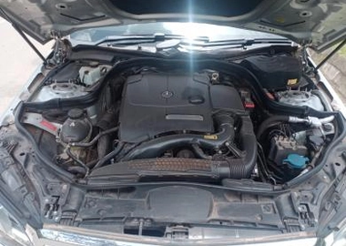 Mercedes Benz E250