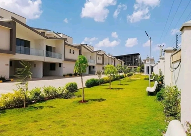 4 Bedroom All Ensuite Townhouse