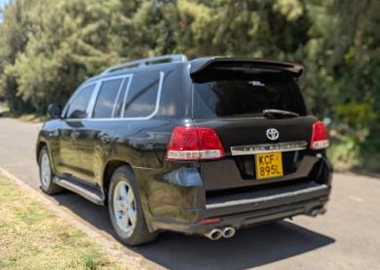 2008 Toyota Landcruiser V8