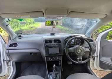 2012 Volkswagen polo