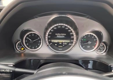 Mercedes E300