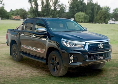HILUX SR5