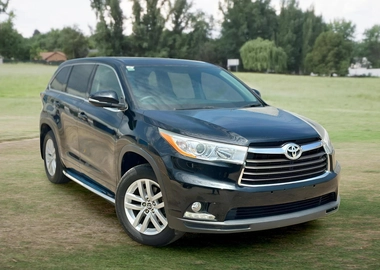 TOYOTA KLUGER