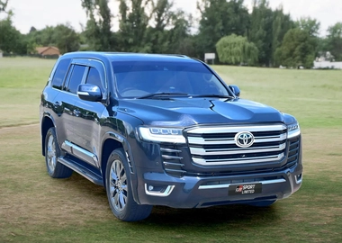 LAND CRUISER SAHARA