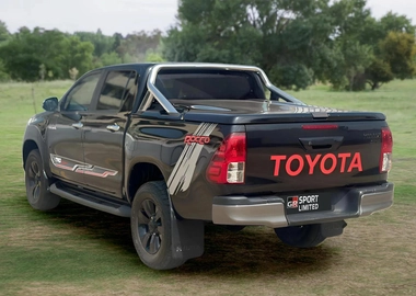 HILUX SR5