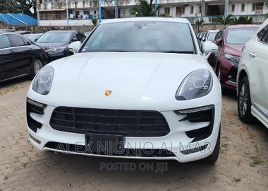 Porsche Macan GTS