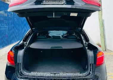 Black BMW X6 2017