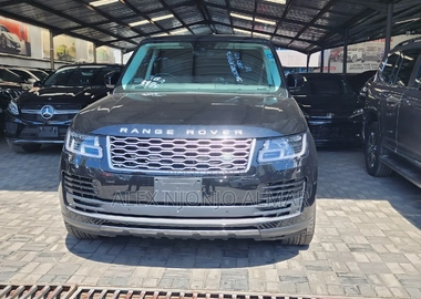 Land Rover Range Rover Vogue 2019 Black