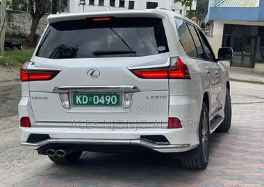 Lexus LX 570 AWD 2017