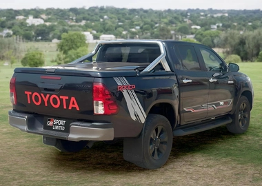 HILUX SR5