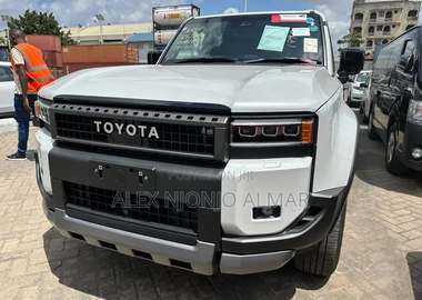 Toyota land Cruiser Prado 2024