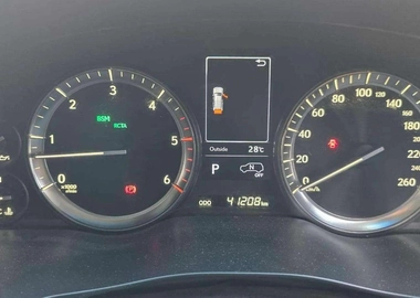 TOYOTA LEXUS LX450D