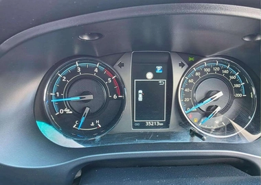 HILUX DOUBLE CABIN 2022