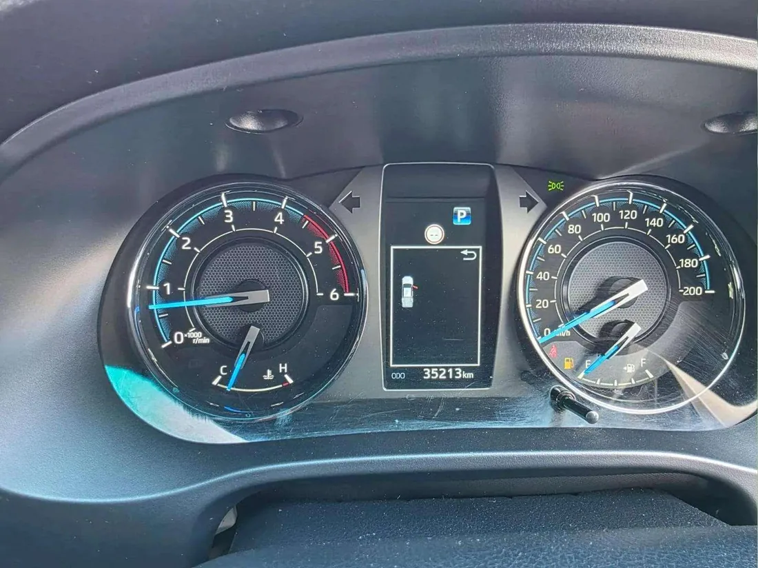 HILUX DOUBLE CABIN 2022