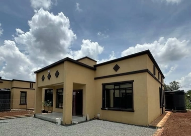 3 bedroom bungalow in kimuyu