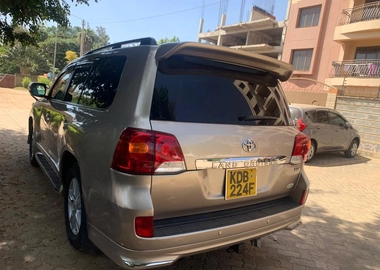 Toyota land cruiser