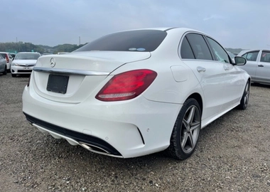 Mercedes C180