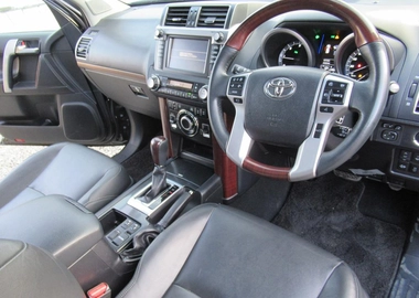 Toyota prado TZG