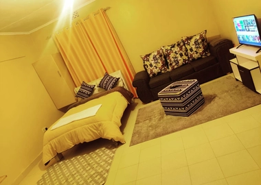 Cozy Airbnb studio