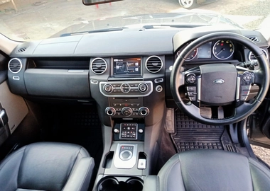 Land Rover discovery 4 HSE