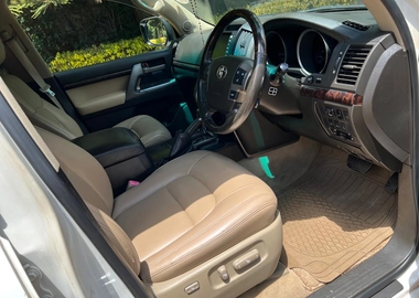 Landcruiser v8