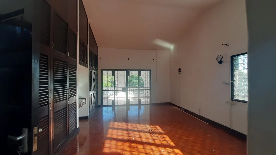 5 Bedroom Mansion for Rent in  Nyali