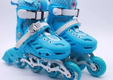 Skates