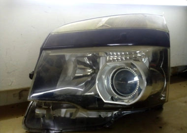 Voxy 2012 headlight