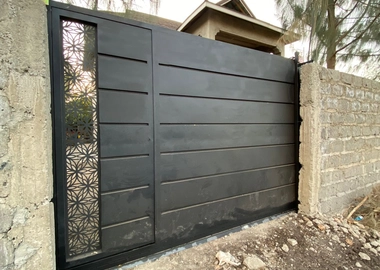 CNS laser sliding gate