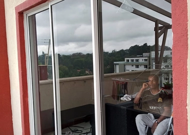 Aluminum windows