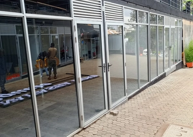 Shop front aluminum partition