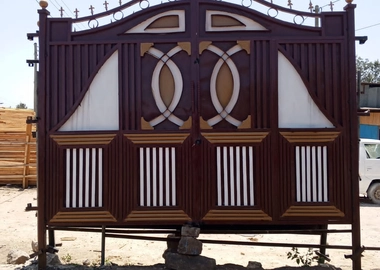 Metallic Gate design