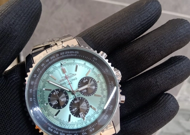 Metallic strap breitling