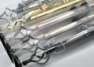 Adjustable curtain rod